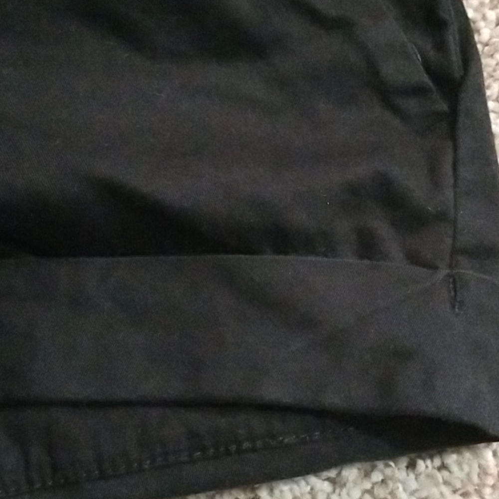 Shorts - Picture 4 of 6